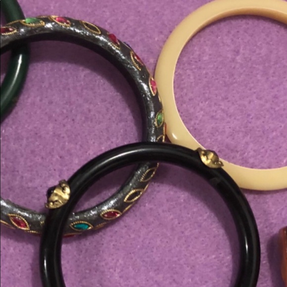 I found all of this on a thrift store and a house - Picture 2 of 8